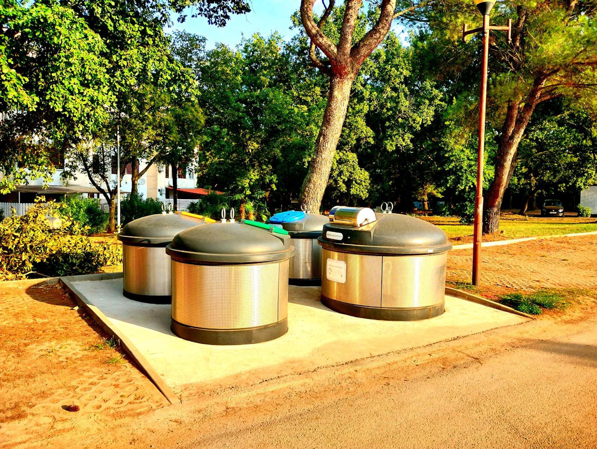 Premium Apartment Eden โปเรช ภายนอก รูปภาพ